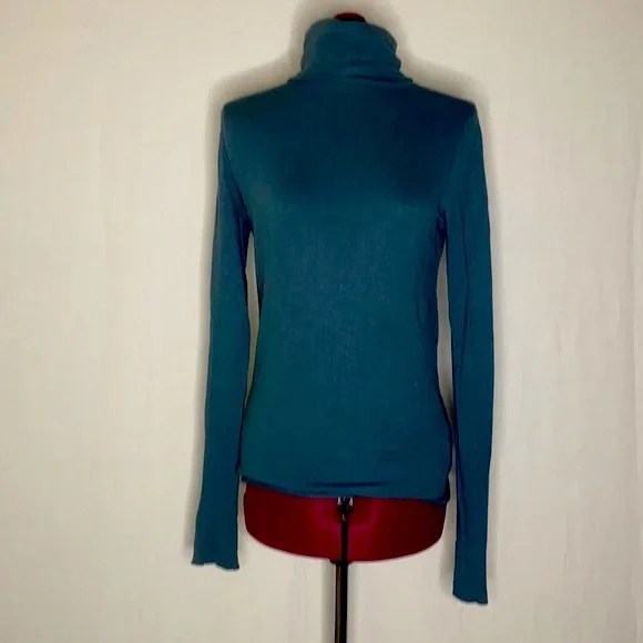 Teal Turtleneck long sleeve Top size small - Picture 3 of 14